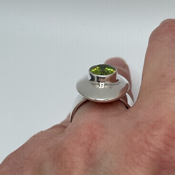 Sterling & Tourmaline Ring - Picture 3 of 7